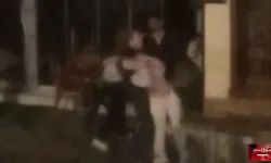 VİDEO HABER / Yine akran zorbalığı! Genç kızı darp edip o anları cep telefonuyla görüntülediler