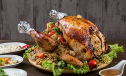 Yeni yıl akşamı için kestaneli bademli yılbaşı hindi önerisi