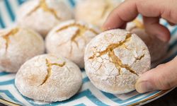 Kokusuyla Meşhur: Limonlu Çatlak Kurabiye Tarifi