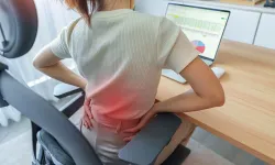 Ofis çalışanlarında kas iskelet sistemi ağrılarına dikkat.