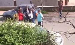 Gaziantep’te kadınların bıçaklı sopalı kavgası kameraya yansıdı