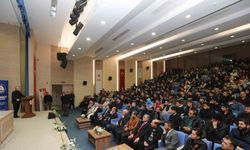 Şahinbey Belediyesi 174 öğrenciyi umreye gönderiyor