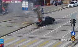 Gaziantep'te alev alev yanan araç korkuttu