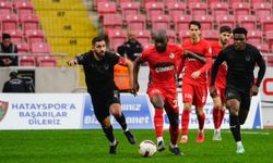 Hatayspor-Gaziantep FK maçında dostluk kazandı 0-0