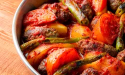 Ege Güzellerinden: İzmir Köfte Tarifi