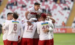 Trendyol Süper Lig: E.Y Sivasspor: 4 - Pendikspor: 1 (Maç sonucu)