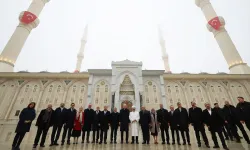 Cumhurbaşkanı Erdoğan, Türkiye'nin 2. büyük camisini Gaziantep'te açtı