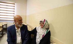 Gaziantepli emekli çiftin İngilizce tutkusu "öğrenmenin yaşı yok’ dedirtiyor