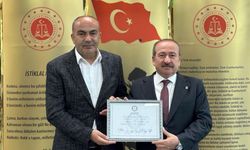 Gaziantep FK Başkanı Memik Yılmaz mazbatasını aldı