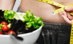 Kısa sürede zayıflama vadeden diyetlerin zararları