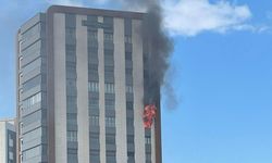 Gaziantep'te lüks sitede çıkan yangın korku ve paniğe yol açtı