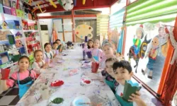 Gaziantep'te anneler çocuklarıyla sanatsal faaliyetlerde buluştu