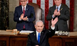 Gazze Kasabını ayakta alkışladılar ! İsrail Başbakanı Netanyahu ABD Kongresi'nde ayakta alkışlandı