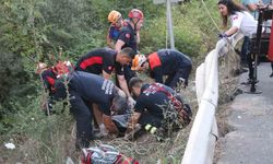 Yol kenarında tuvaletini yapmak isteyen adam 7 metre yükseklikten düşerek öldü