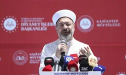 Diyanet İşleri Başkanı Erbaş, Gaziantep'te İslamiyet ile bilimin ilişkisine işaret etti: