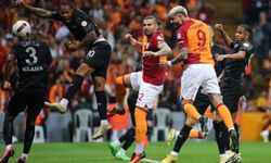 Trendyol Süper Lig: Galatasaray: 0 - Hatayspor: 0 (İlk yarı)