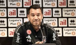 Bronckhorst: "İki maçın sonunda gruplara kalmış olmayı istiyoruz"