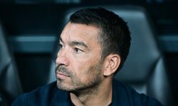 Giovanni van Bronckhorst’tan tek değişiklik