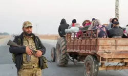 Suriye’de muhalif gruplar Humus’a ilerliyor