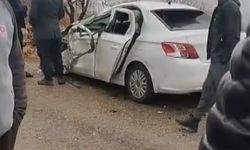 Gaziantep’te otomobil ile halk otobüsü çarpıştı: 5 yaralı