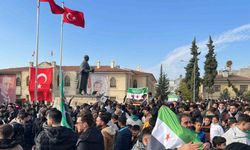 Kilis’te Suriyeliler kutlama yaptı