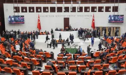 Kanun teklifi TBMM'de kabul edildi: Memurluğa 35 yaş sınırı getirildi