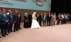 Siyaset ve iş dünyası bir araya geldi! Gaziantep’te rekor! 52 şahitli nikah