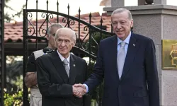 Cumhurbaşkanı Erdoğan'dan Devlet Bahçeli'ye aksakal övgüsü!