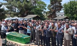 Mehmet Akmaz’ın anne acısı!