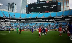 Benfica - Chelsea maçı olumsuz hava koşullarından dolayı tatil edildi