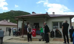Deprem yaraları sarılıyor! İslahiye’de afet konutları teslim edildi