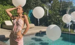 Demet Özdemir havuz başında sezonu açtı