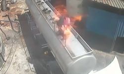 Fabrikada sigara ile tanker kapağını açtı, tanker patladı! O anlar kamerada...