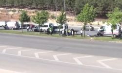 Gaziantep’te yayaya çarpan işçi servisine başka servis çarptı: 1’i ağır 4 yaralı