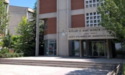 ODTÜ mezuniyetinde dansöz skandalı