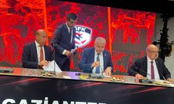 Divan başkanı Sermet Atay oldu