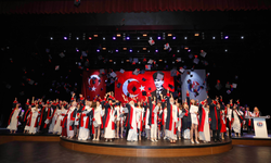 GAÜN Tıp Fakültesinde 243 öğrenci mezuniyet sevinci yaşadı