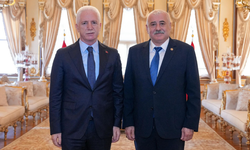 Sermet Atay'dan Vali Davut Gül'e ziyaret!