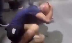 Adana'da Allah'a küfreden kişi tekme tokat dayak yedi!