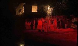 Kiracısının ölümüne neden olan ev sahibinin evi yandı