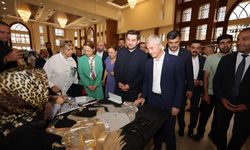 Şahinbey Belediyesi yaz okulu kursiyerlerinin el emeği sergisi açıldı