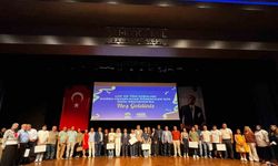 Şehitkamil’in Türkiye birincilerine dizüstü bilgisayar