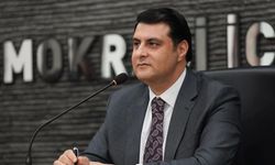 ŞEHİTKAMİL BELEDİYE BAŞKANI UMUT YILMAZ YARIN AK PARTİ'YE GEÇİYOR..