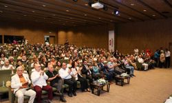 Gaziantep'te 'Antep İşinin Dünü, Bugünü ve Yarını' konulu panel düzenlendi
