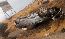 Gaziantep'te çarpışan otomobillerdeki 3 kişi yaralandı