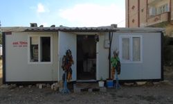 İslahiyeli yemeni ustası babasından öğrendiği mesleğini konteynerde sürdürüyor