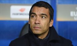 Giovanni van Bronckhorst yeniden İstanbul’da