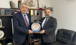 Güneydoğu Anadolu Gazeteciler Federasyonu'ndan Gazeteci Murat Atay'a Meslek onur ödülü