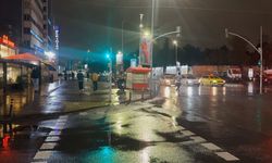 İstanbul’da depremi hisseden vatandaşlar sokağa döküldü