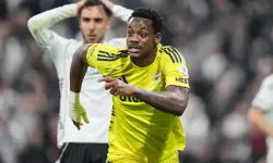 Dolmabahçe'de 5 gollü derbi! Fenerbahçe'den geri dönüş...